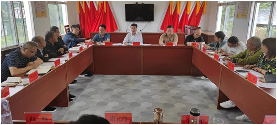 李昌海同志心系“傳統(tǒng)村落”，赴五道水徐家寨古村落調(diào)研